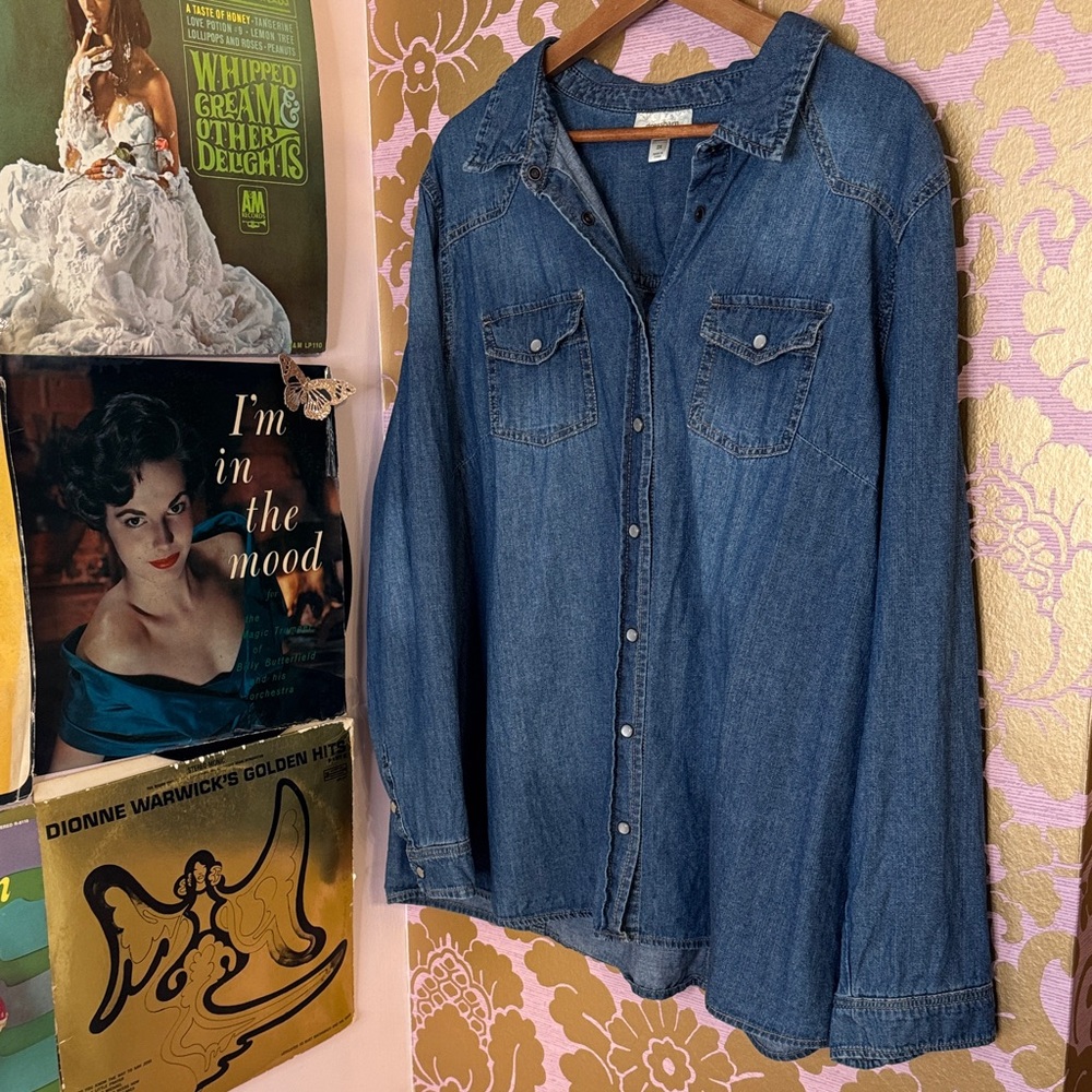 100% cotton Denim Button-Up Shirt dress barn size 2X